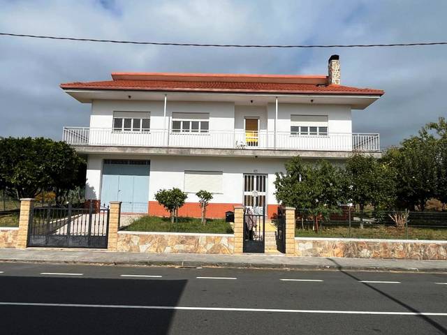 Casa-chalet en Venta en DP-5602, 46 en Outes