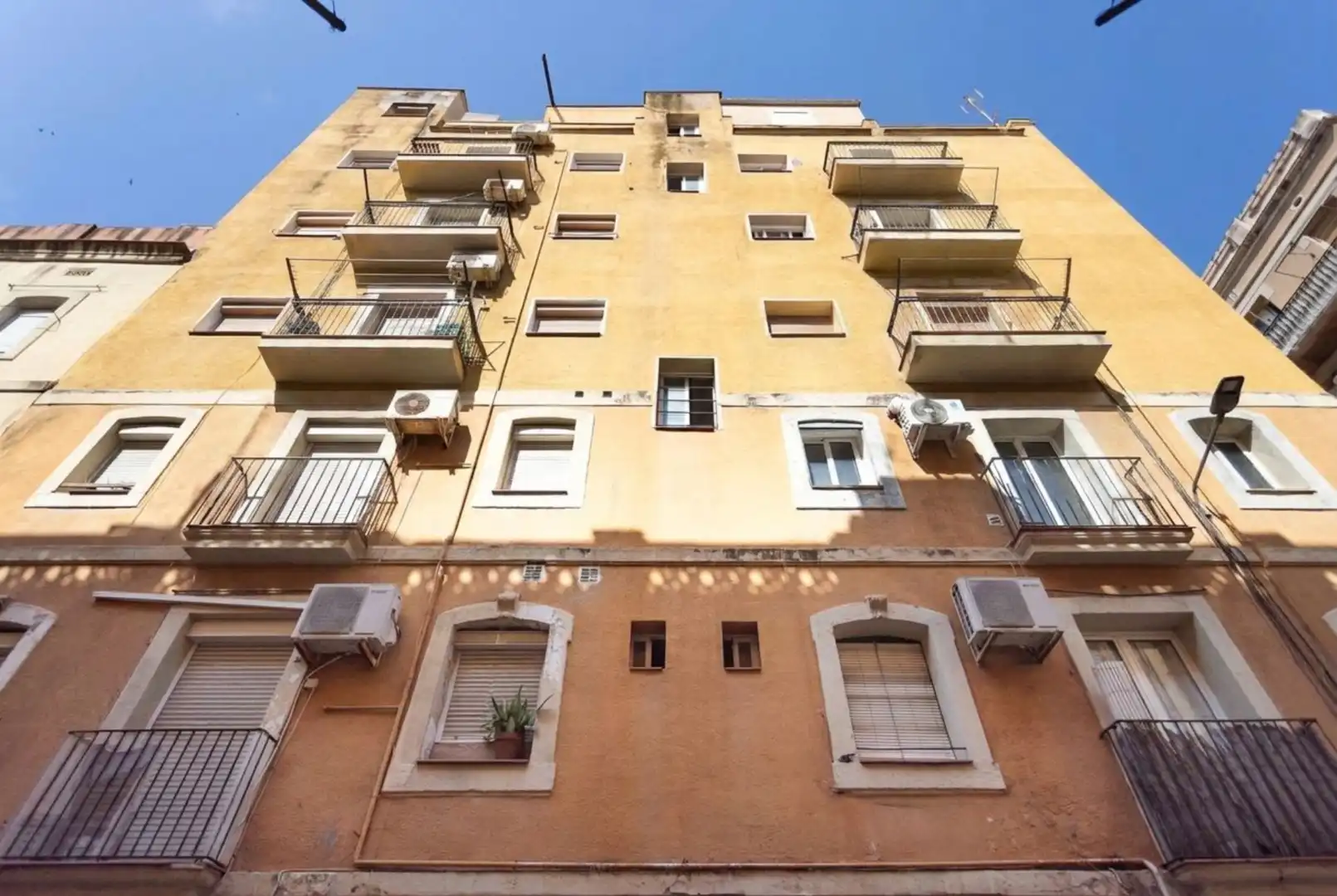 Vista exterior de Ático en venta en Barcelona con Aire acondicionado, Calefacción y Terraza