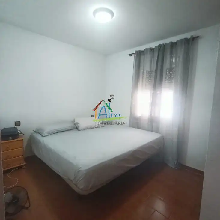 Dormitori de Casa o xalet en venda en Almonte amb Jardí privat, Terrassa i Traster