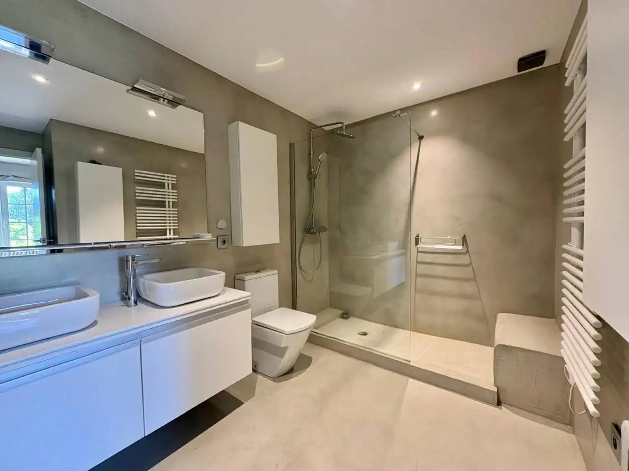 Bathroom of Detached homes for rent in Sant Cugat del Vallès  with Air Conditioner, Heating and Private garden