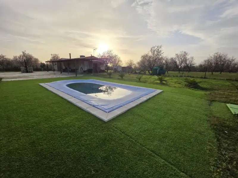 Swimming pool of Houses for sale in Plasencia  with Heating and Swimming Pool