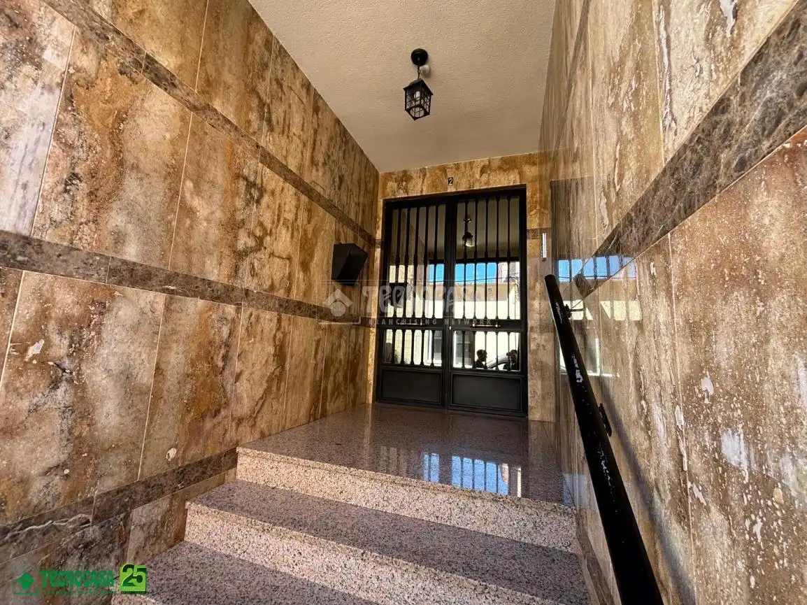 Wohnung zum Verkauf in Bolaños de Calatrava mit Klimaanlage, Heizung und Gemeinschaftspool