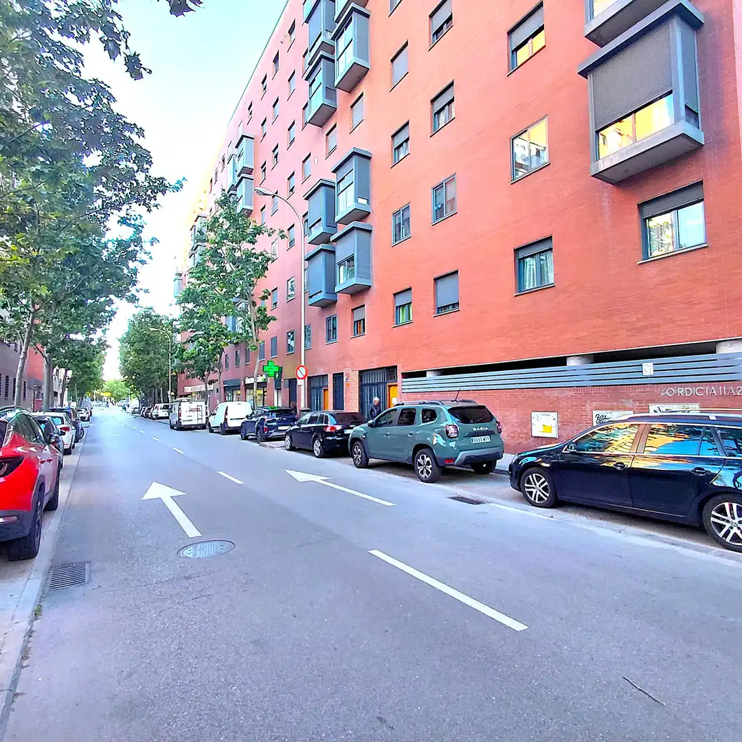 Exterior view of Ground floor for sale in Madrid  with Air Conditioner, Heating and Private garden