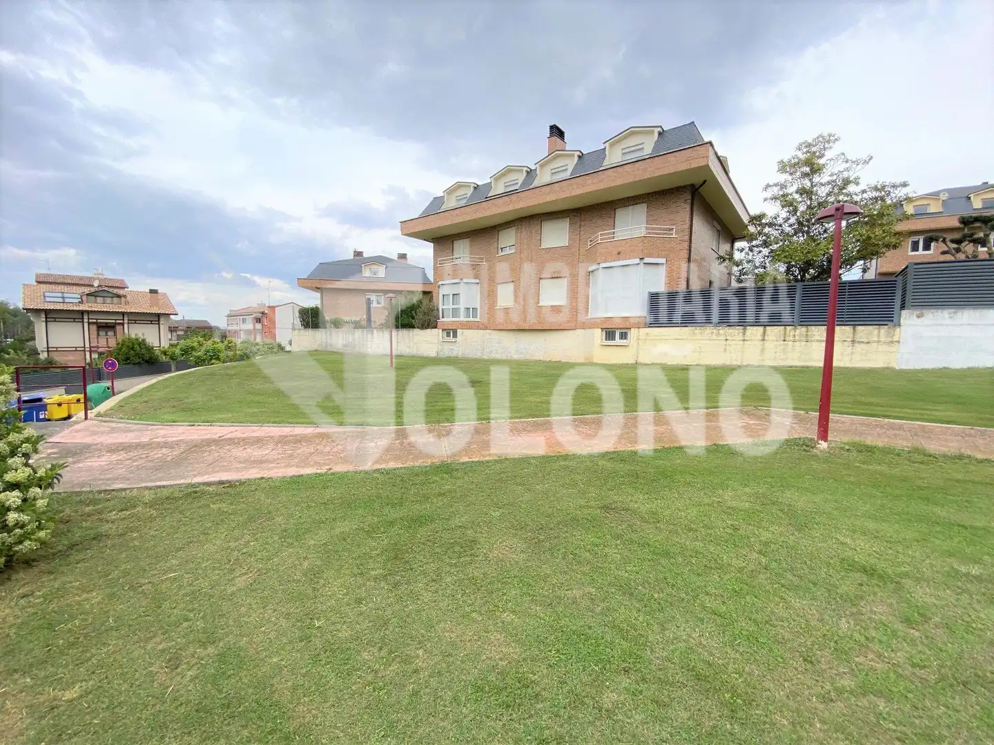 Casa o xalet en venda en Haro amb Calefacció, Jardí privat i Parquet