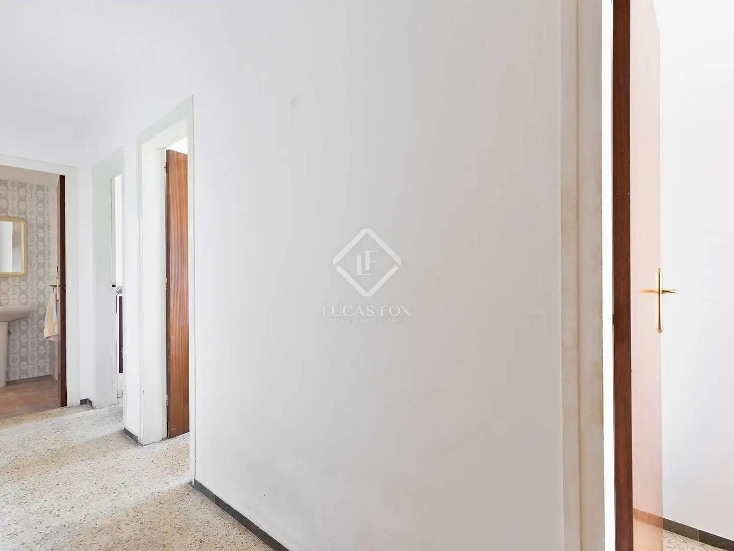 Flat for sale in Castelldefels  with Terrace, Storage room and Swimming Pool