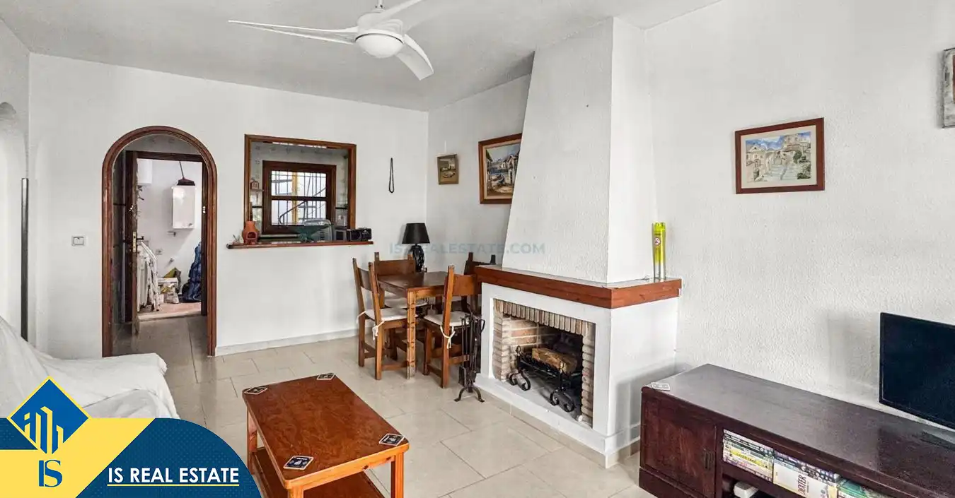Sala d'estar de Casa o xalet en venda en Torrevieja amb Calefacció, Terrassa i Traster