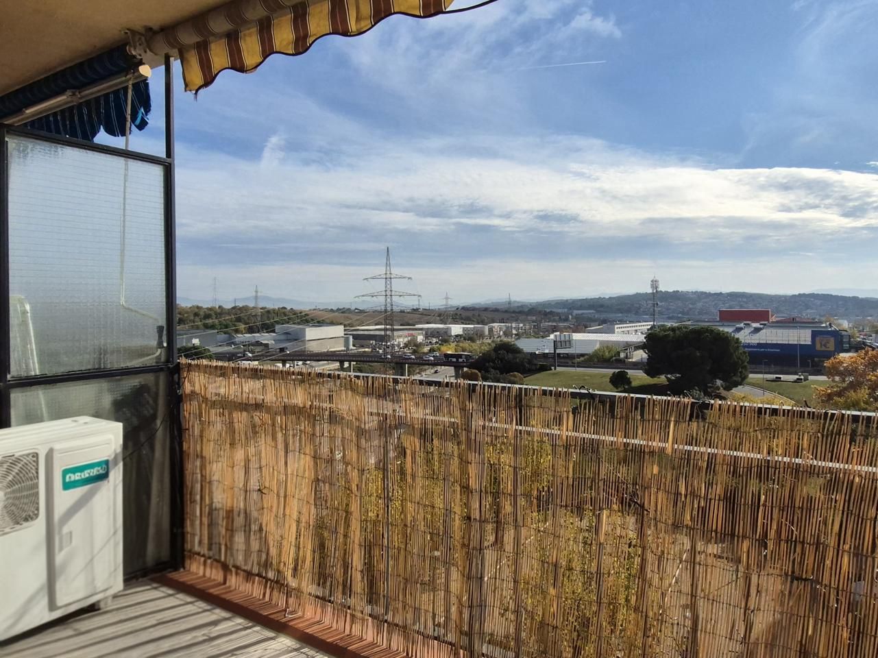 Terrace of Flat for sale in Terrassa  with Air Conditioner, Terrace and Furnished