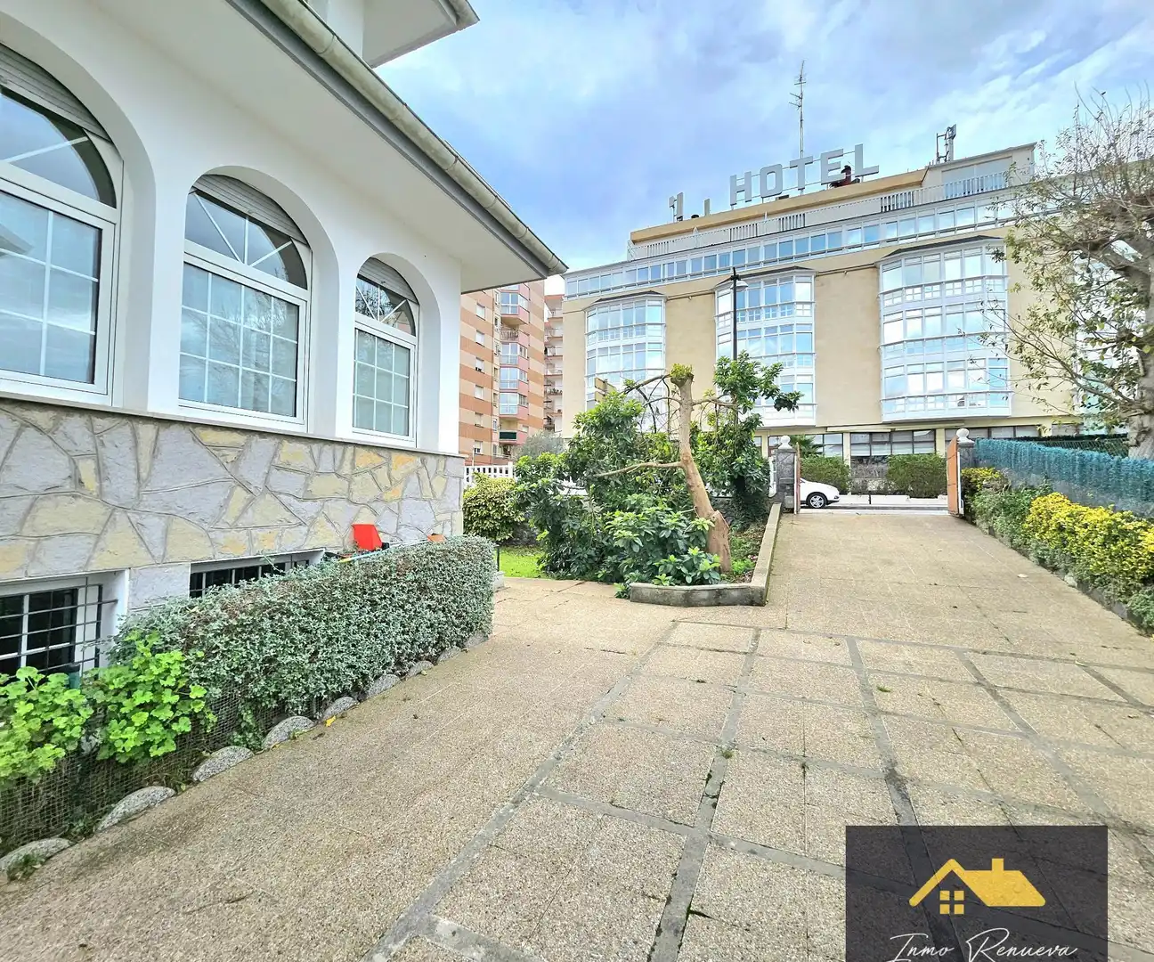 Exterior view of Houses for sale in Brazomar