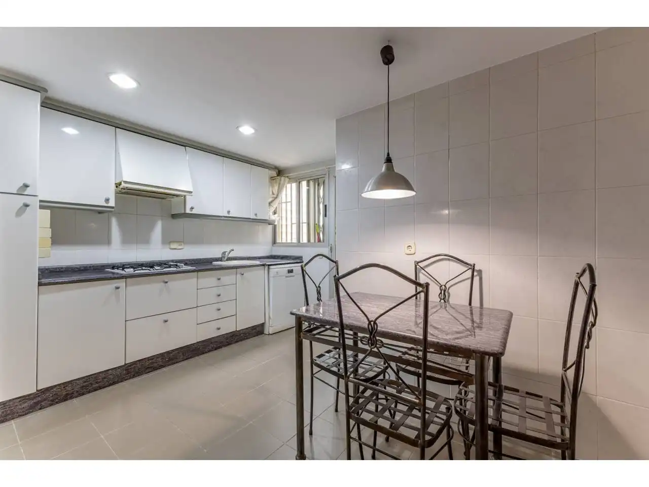 Cocina de Piso en venta en Valencia con Aire acondicionado y Terraza