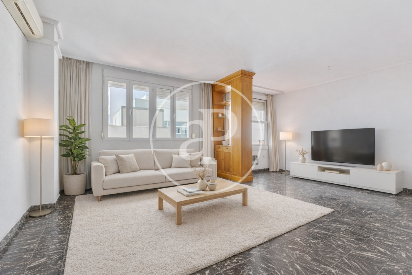 Living room of Flat for sale in  Valencia Capital  with Heating and Balcony