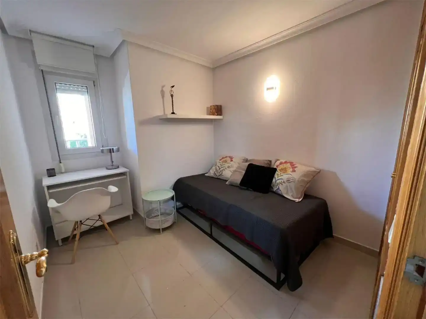 Habitación de Piso en venta en Santa Eulària des Riu con Aire acondicionado, Amueblado y Balcón