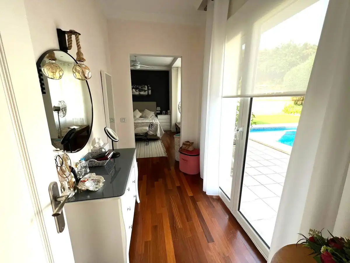 Dormitori de Casa o xalet en venda en Mijas amb Aire condicionat, Calefacció i Jardí privat