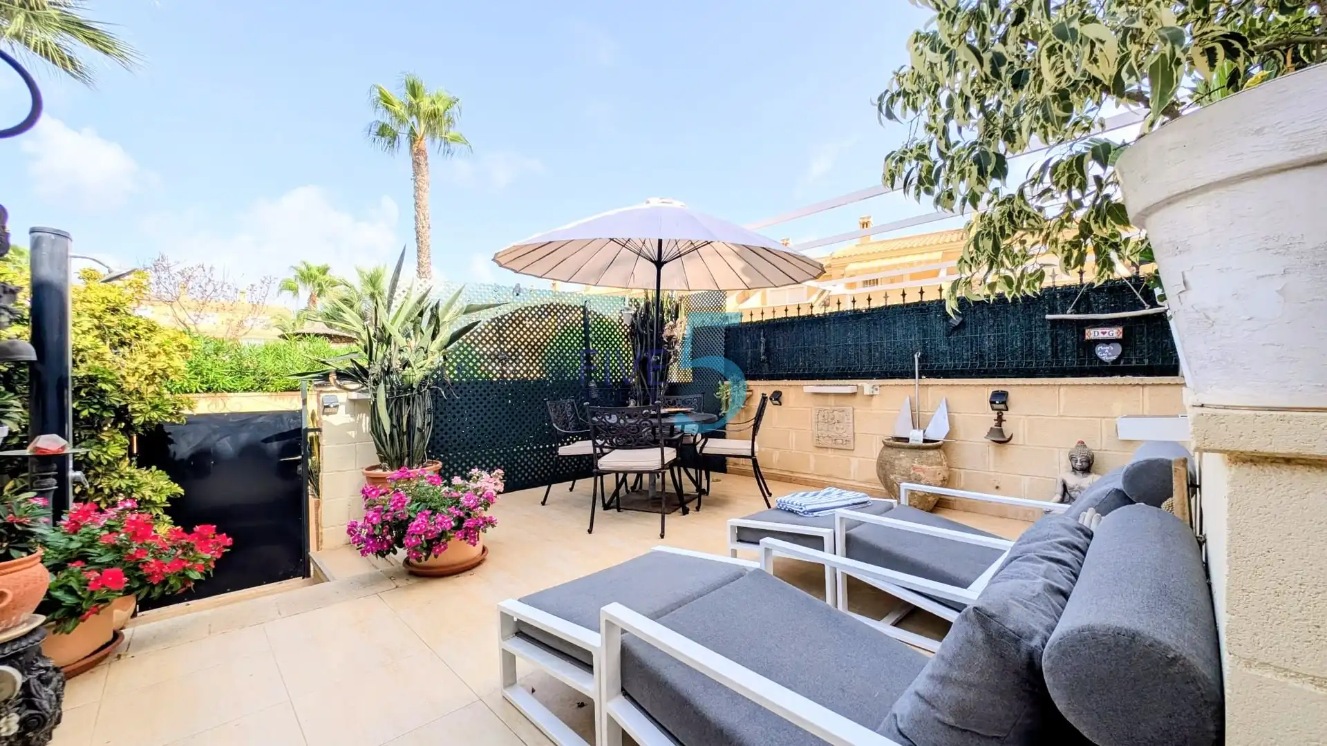 Adosado con terraza en venta en Los Balcones - Los Altos, imagen 2