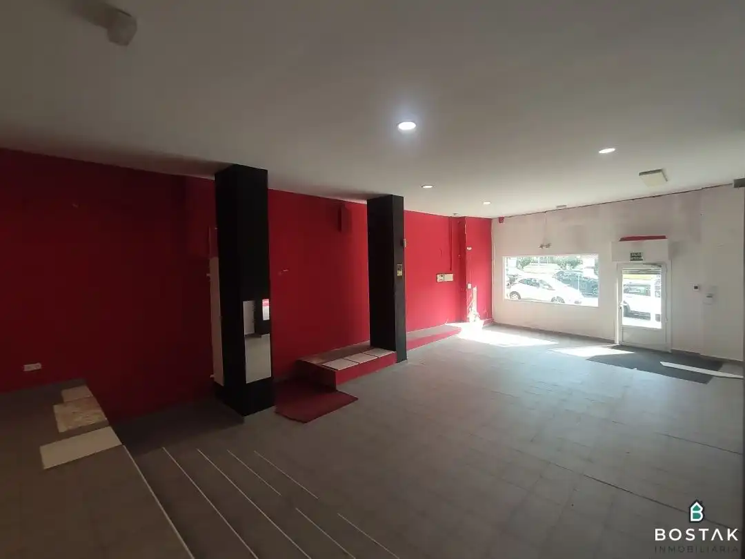 Local comercial en venda a Ibaiondo, imagen 9