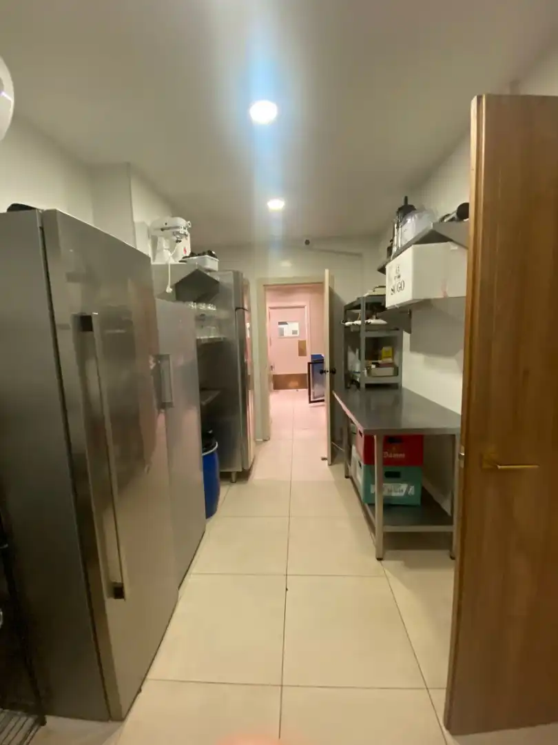 Cocina de Local en traspaso en Barcelona con Aire acondicionado, Calefacción y Amueblado