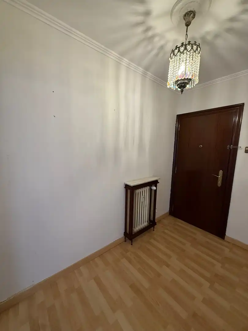 Piso en venta en Oviedo  con Calefacción