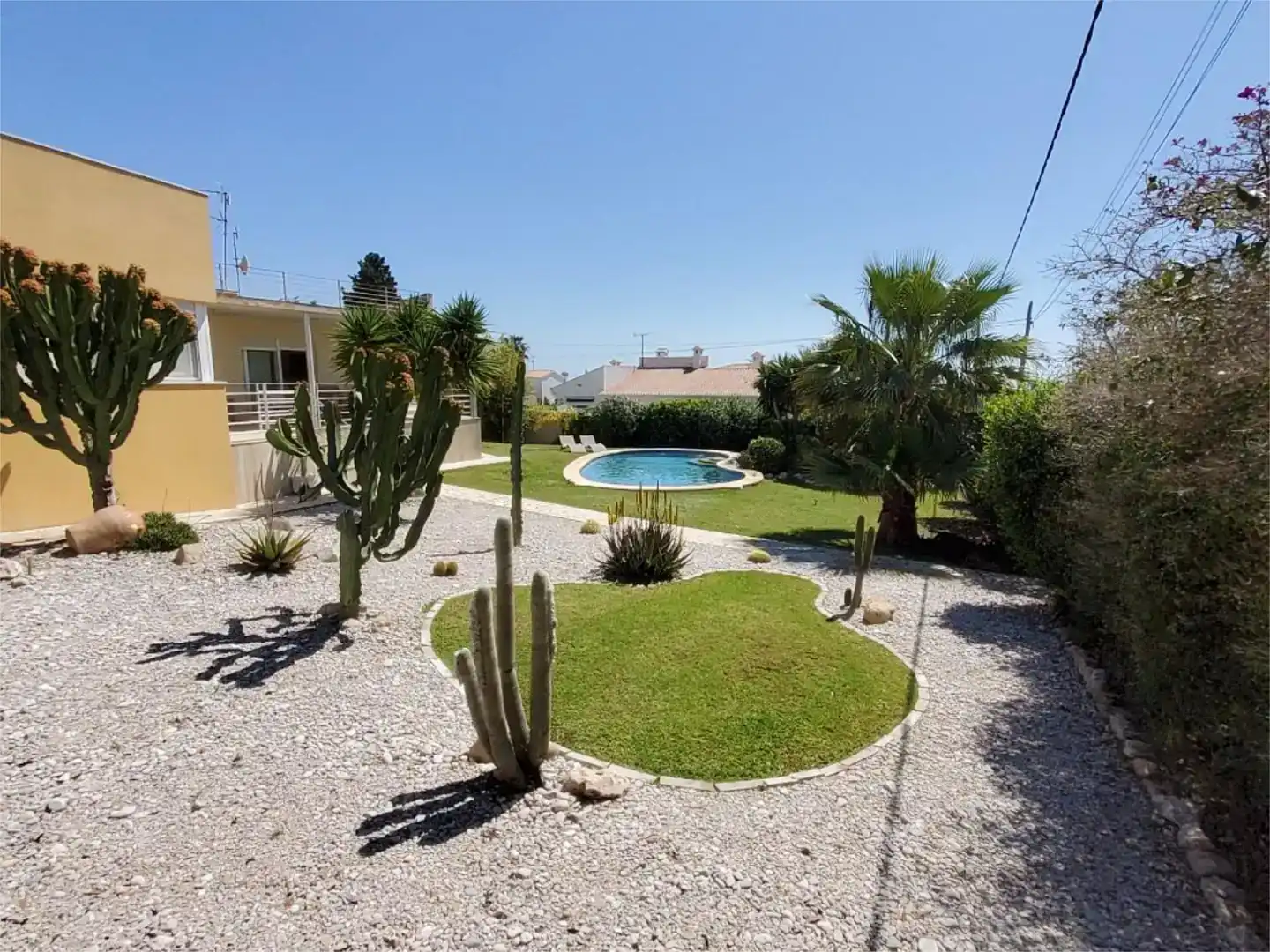 Swimming pool of Houses for sale in Vinaròs  with Air Conditioner, Private garden and Storage room