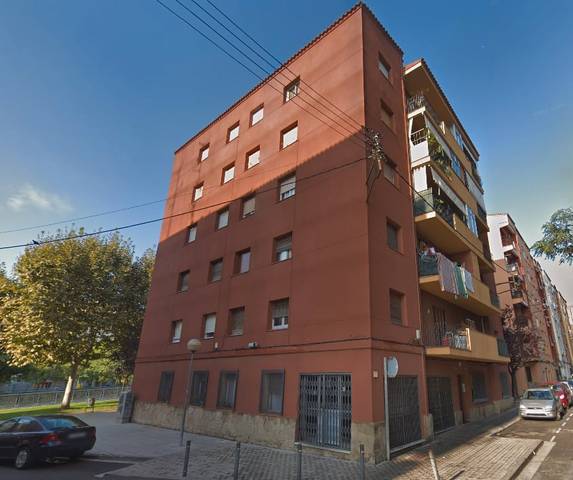 Local comercial en Venta en Avinguda d'Amèrica en El Palau - Escorxador