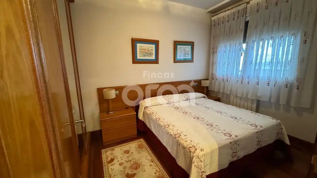 Bedroom of Flat for sale in Santurtzi   with Heating, Terrace and Furnished
