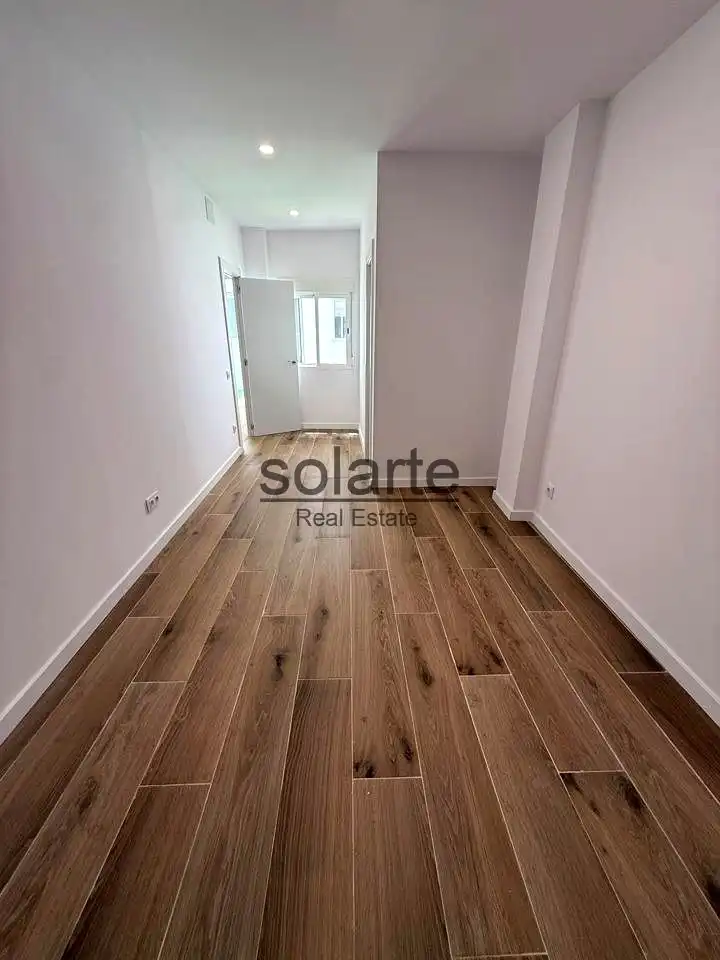 Planta baixa en venda en L'Hospitalet de Llobregat amb Parquet i Terrassa