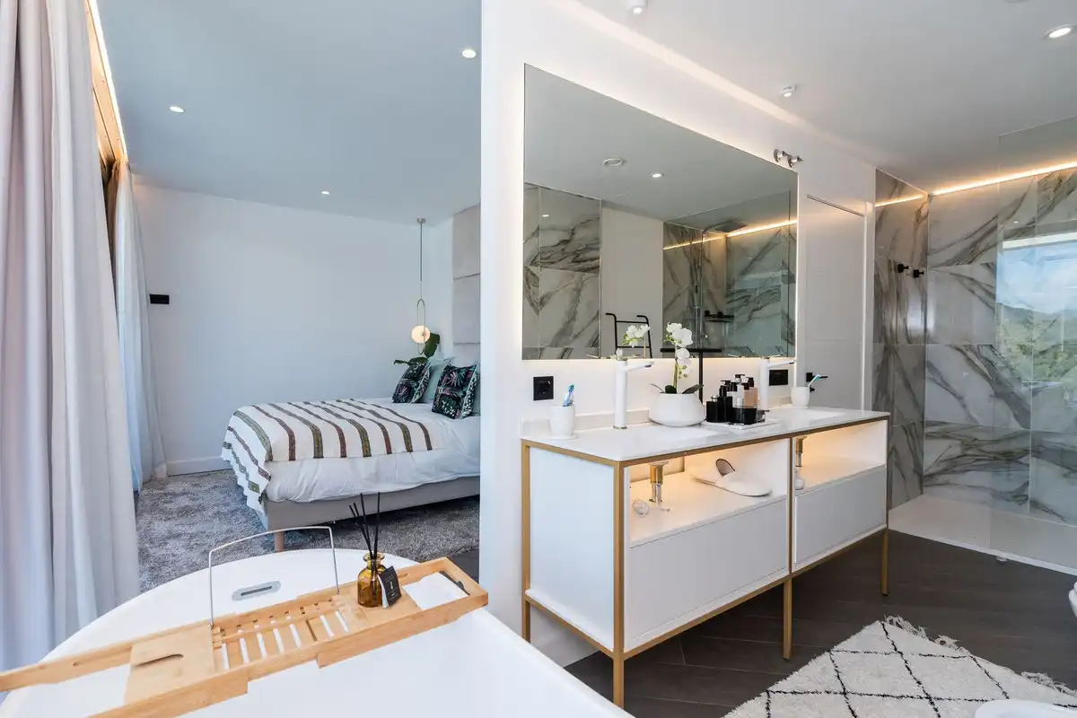 Bedroom of Houses for sale in Mijas  with Air Conditioner, Heating and Private garden