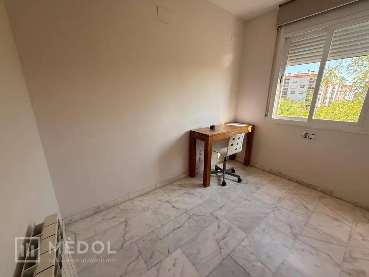 Appartamento con terrazza in affitto a Calle Carles Riba, imagen 10