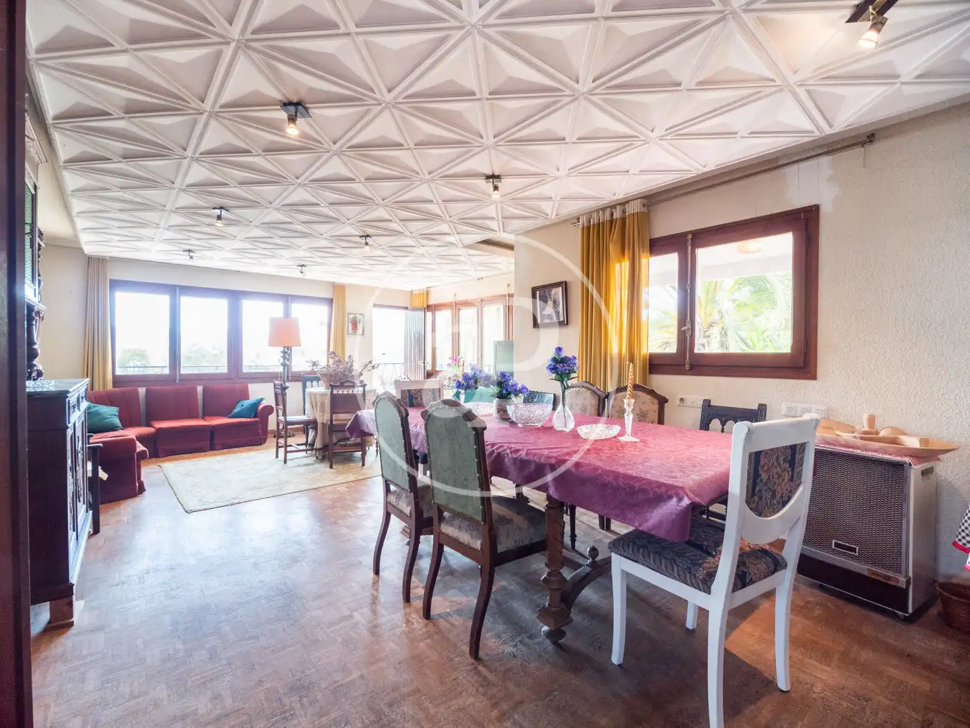Comedor de Casa o chalet en venta en Gilet con Calefacción, Jardín privado y Terraza