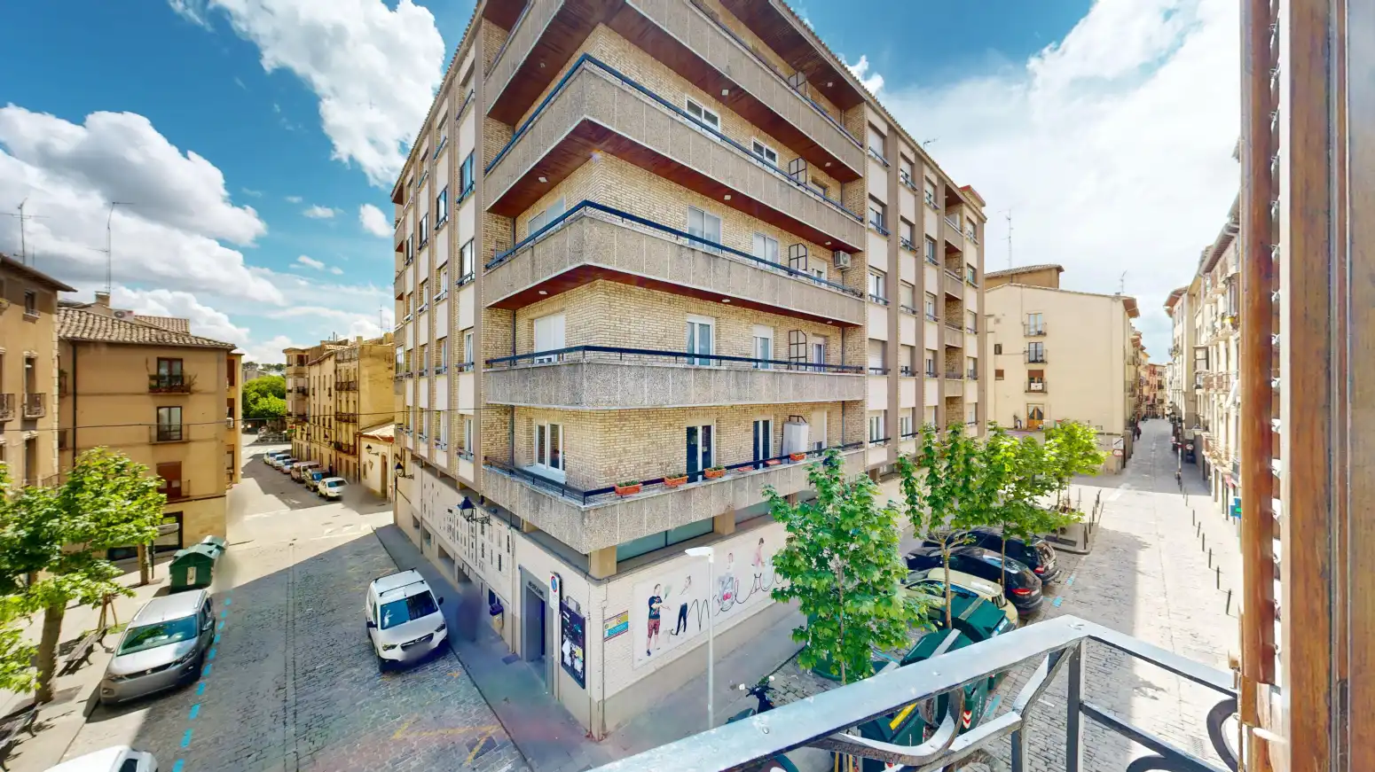 Vista exterior de Piso en venta en Tafalla con Calefacción y Balcón