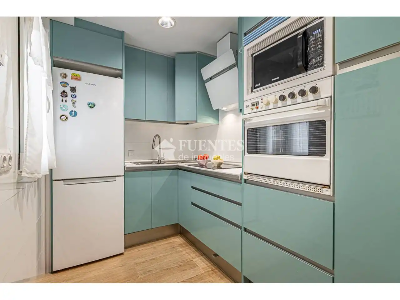 Cocina de Piso en venta en Alicante / Alacant con Aire acondicionado, Calefacción y Terraza