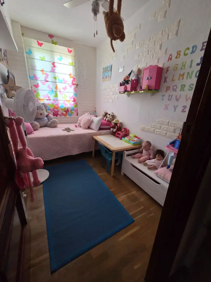 Bedroom of Flat for sale in Madrid  with Air Conditioner, Heating and Parquet flooring