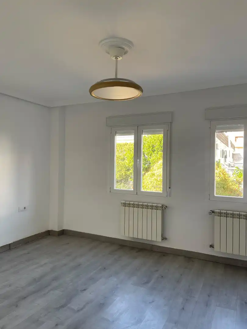 Flat to rent in Rodrigo Alemán, imagen 12
