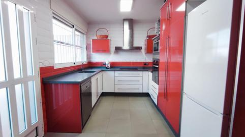 Foto 3 de Casa o xalet en venda a Calle Calle de Ucrania, Los Balcones - Los Altos, Alicante