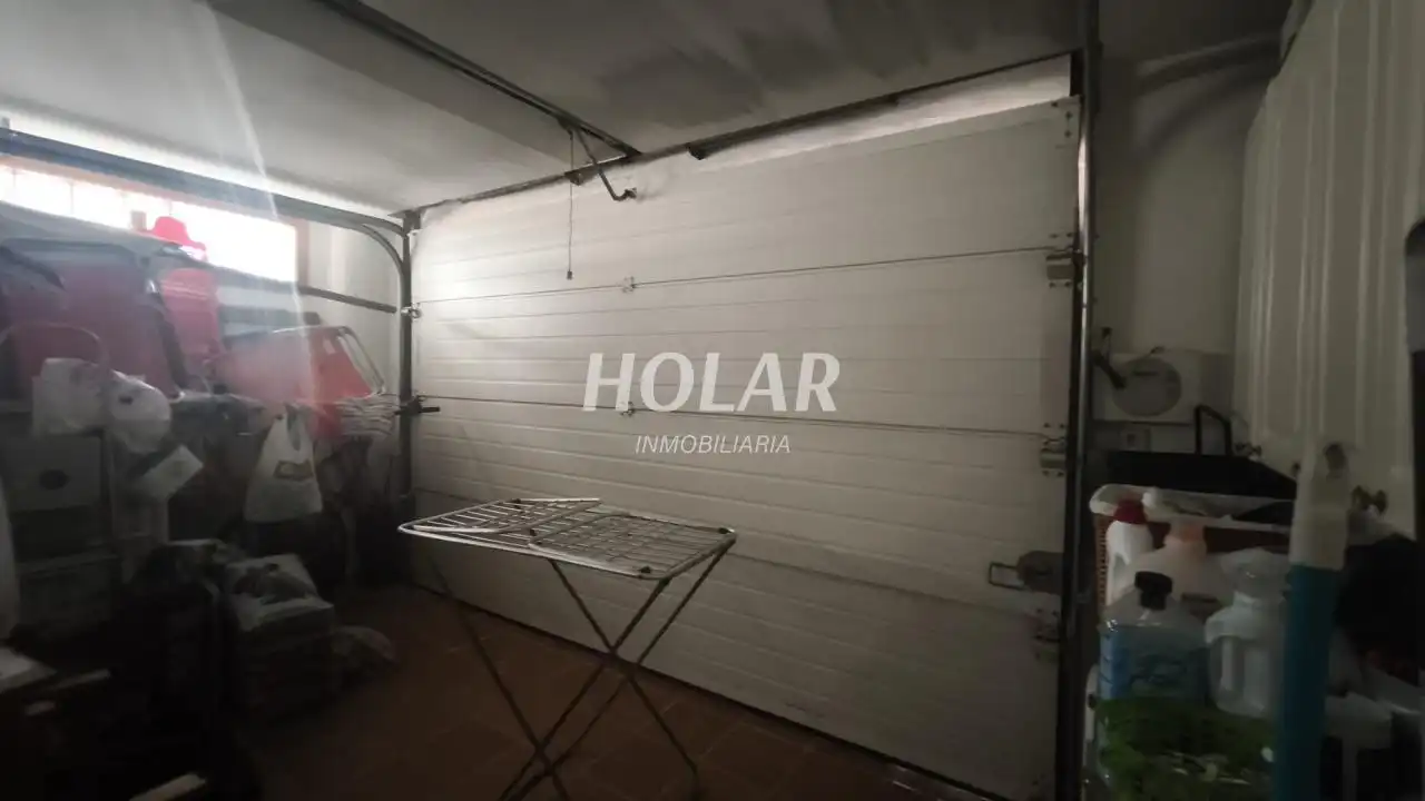 Parking de Casa o chalet en venta en Vigo  con Jardín privado, Terraza y Trastero