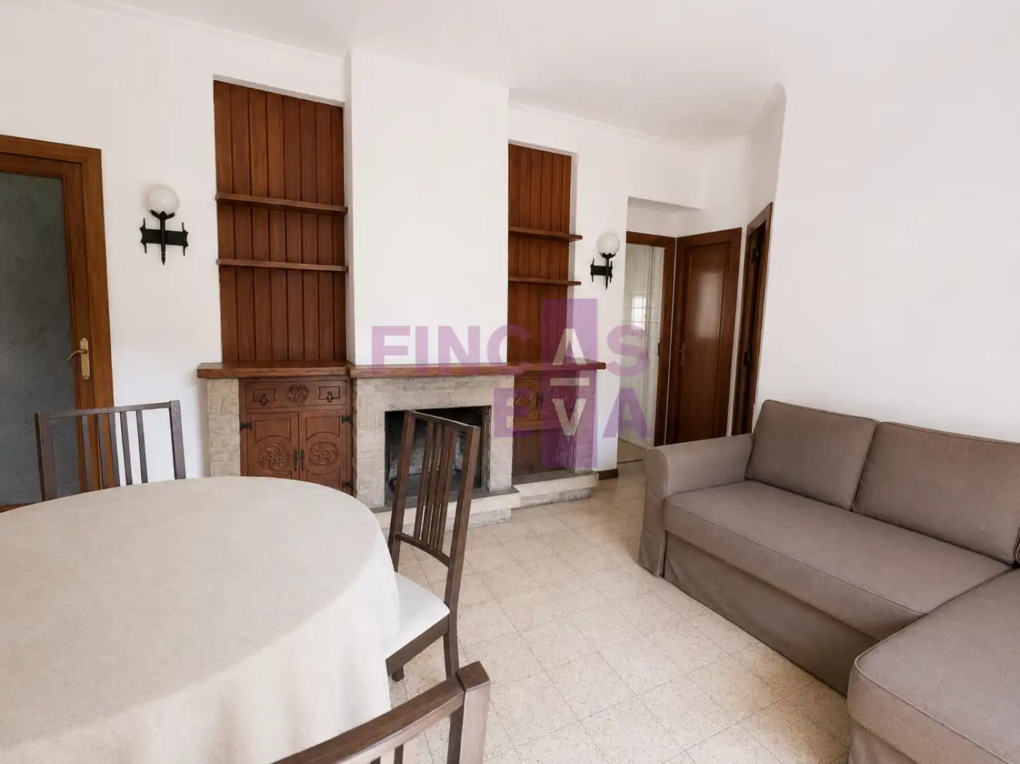 Sala de estar de Piso en venta en Barcelona con Calefacción, Trastero y Balcón