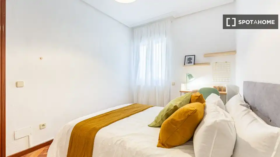 Habitación de Piso para compartir en Madrid con Aire acondicionado, Calefacción y Terraza