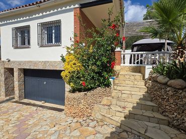 Casa con piscina in vendita a Lloret Residencial - Montlloret