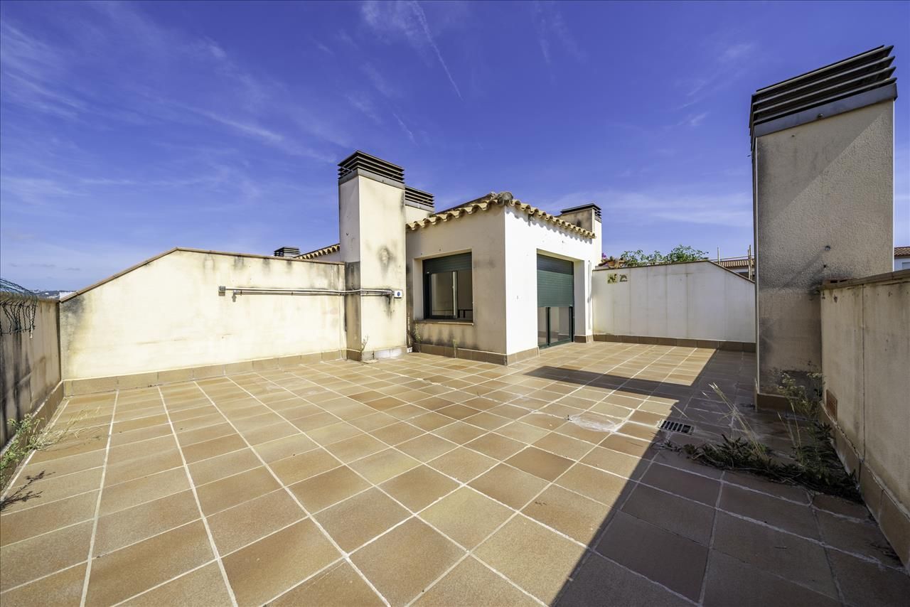 Duplex for sale in Pere Codina I Mont, Fenals