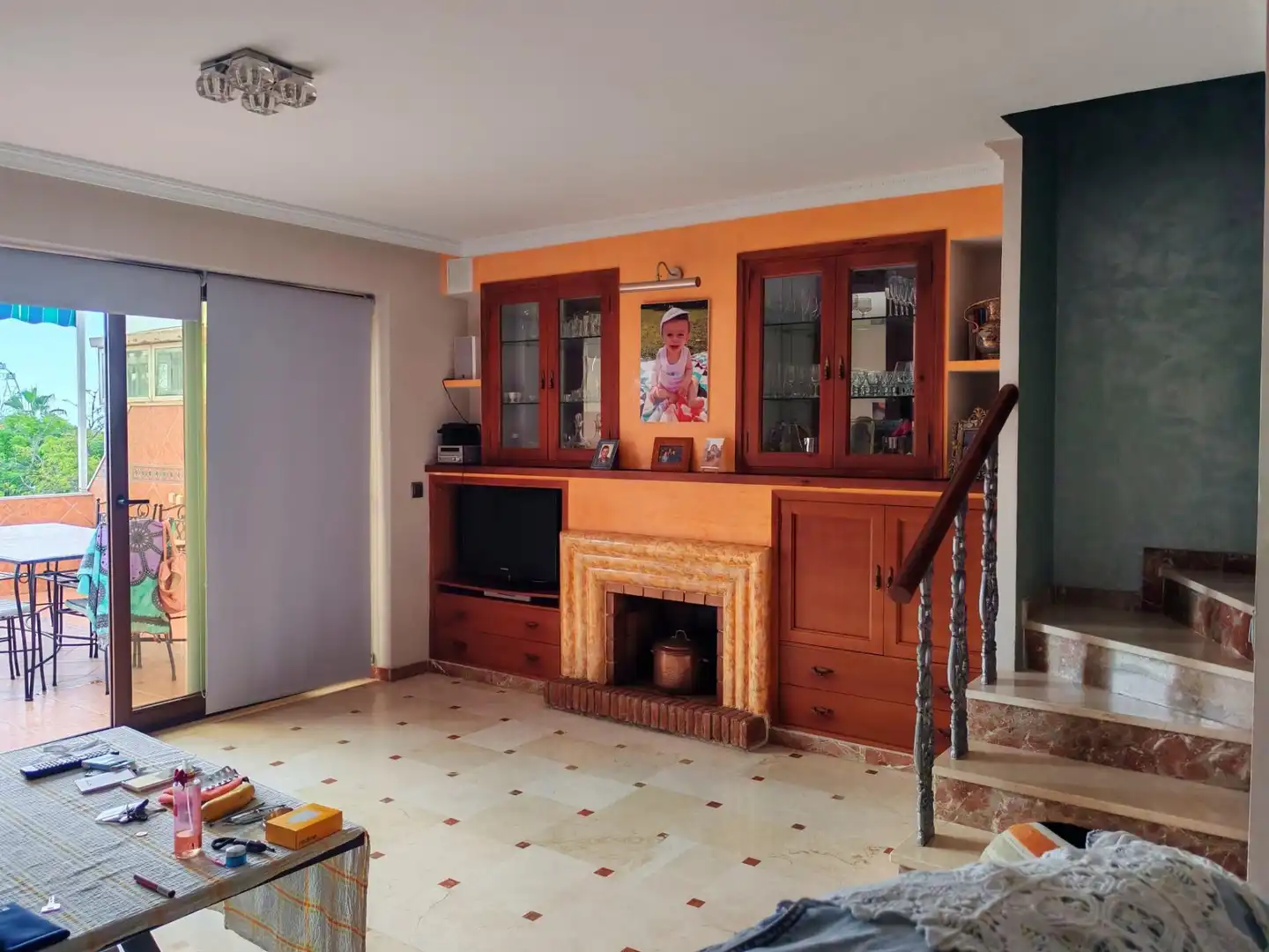 Sala d'estar de Dúplex en venda en La Carihuela - Los Nidos