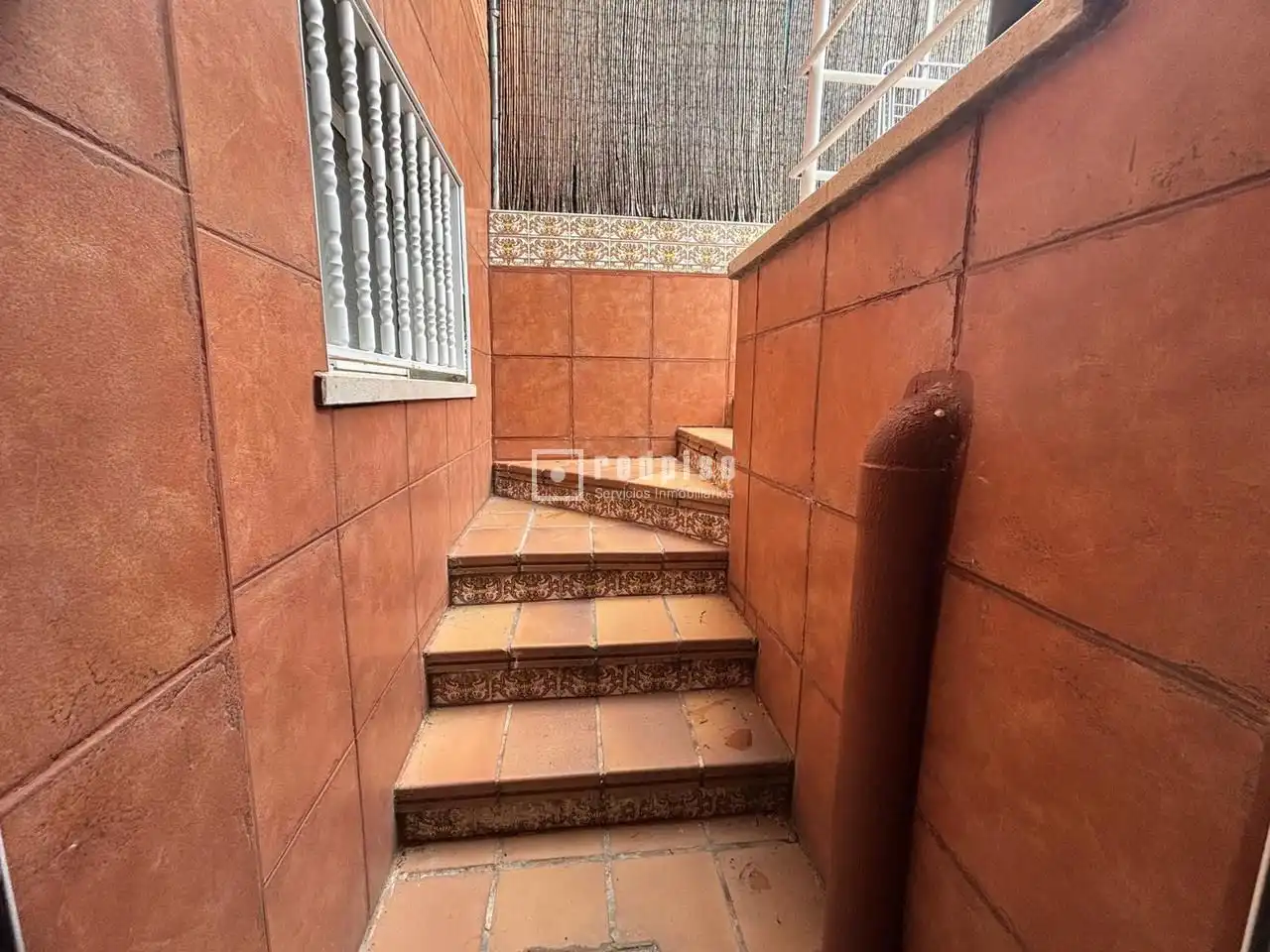 Vista exterior de Casa o chalet en venta en Móstoles con Calefacción, Parquet y Terraza