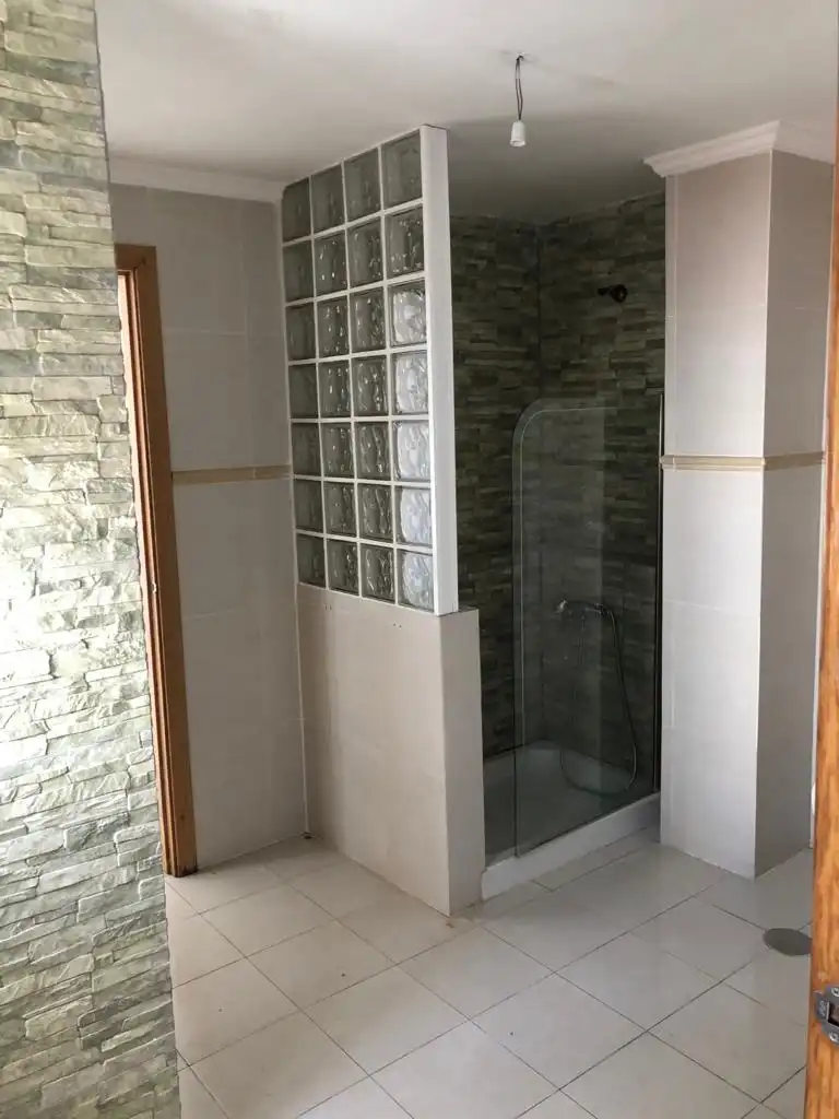 Baño de Piso en venta en Sanlúcar de Barrameda con Aire acondicionado, Horno y Lavadora