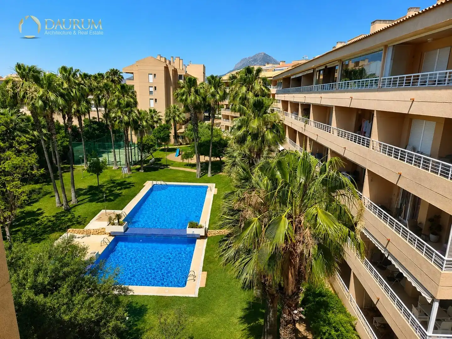 Vista exterior de Dúplex en venda en L'Alfàs del Pi amb Aire condicionat, Calefacció i Terrassa