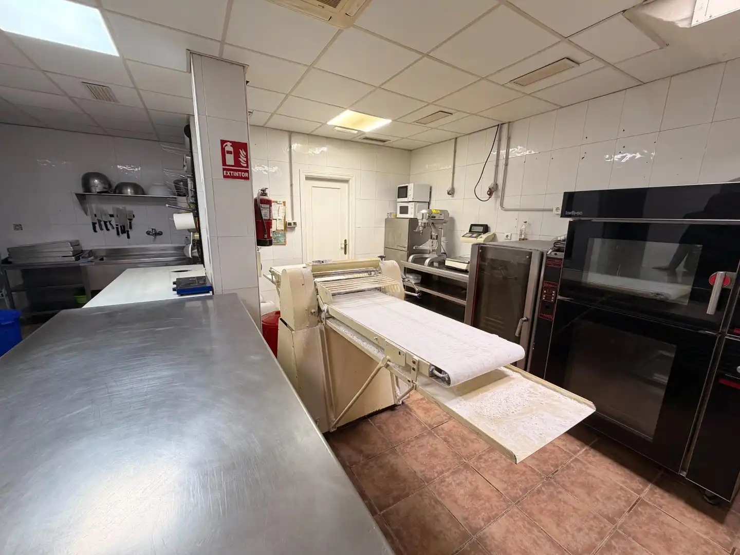 Cocina de Local en traspaso en Granada