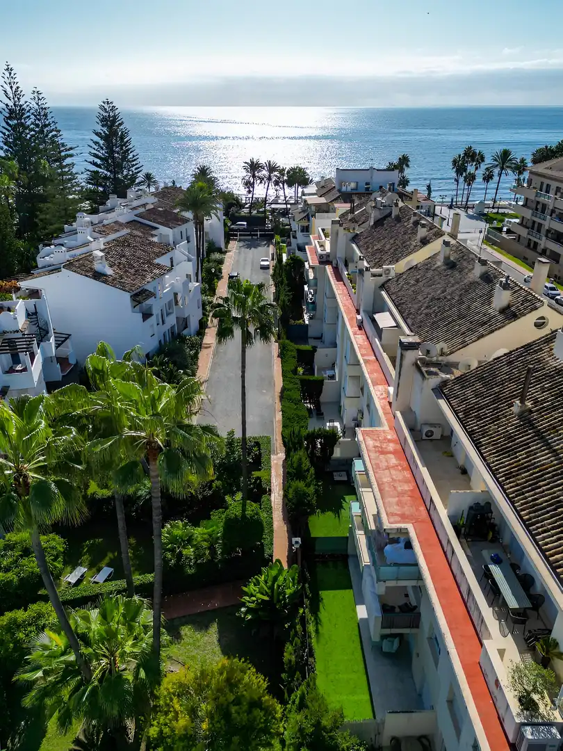 Exterior view of Apartments for sale in Marbella  with Air Conditioner, Heating and Private garden