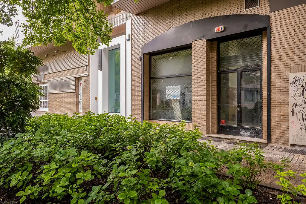 Exterior view of Commercial properties for rent in  Pamplona / Iruña