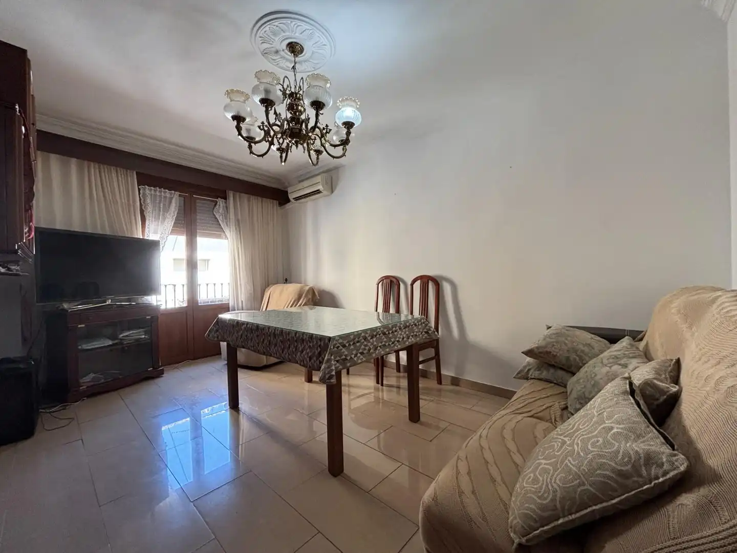 Sala de estar de Piso en venta en Antequera con Aire acondicionado, Trastero y Balcón