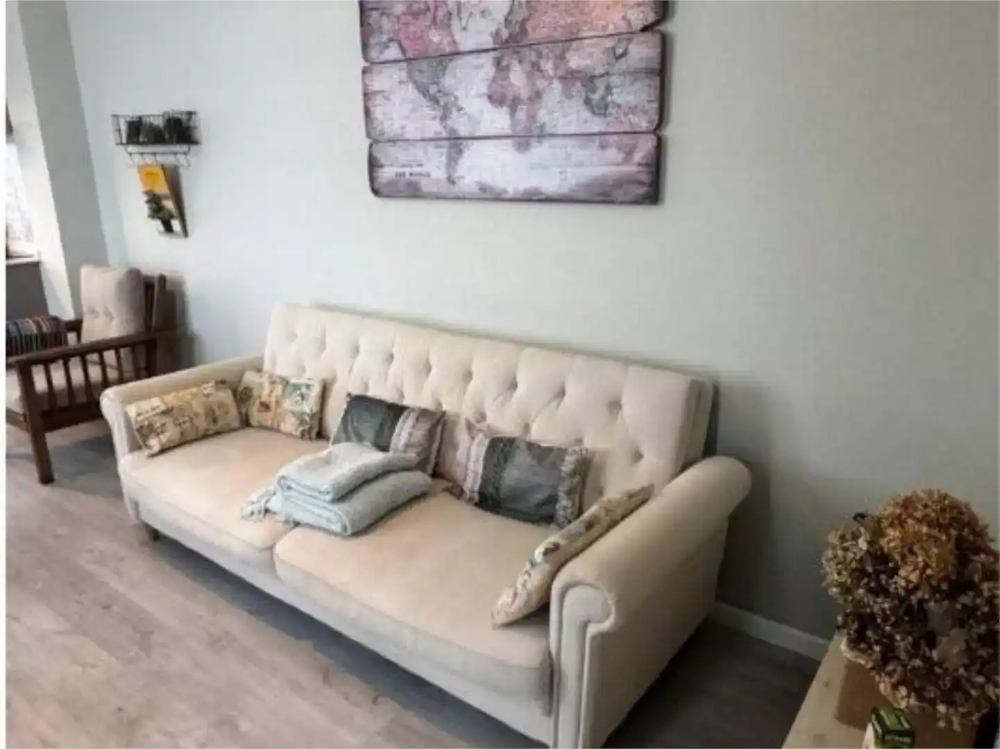 Wohnzimmer von Wohnungen zur Miete in Foz