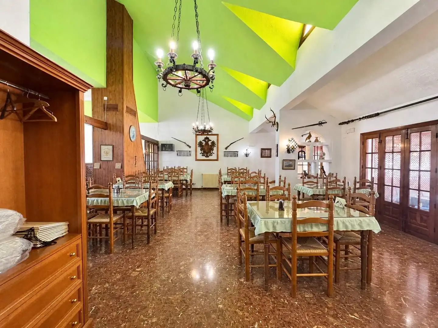 Local en venta en Urbanizaciones