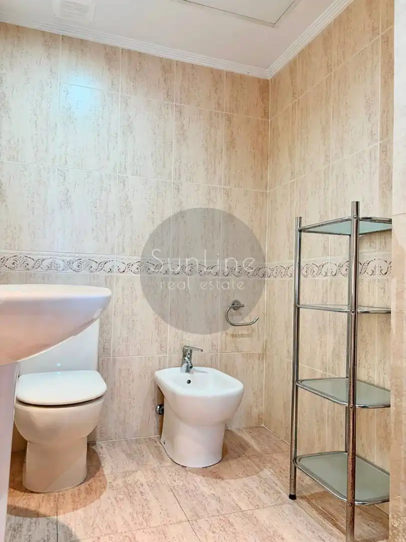 Bathroom of Flat for rent in Valencia  with Furnished, Balcony and Pets allowed