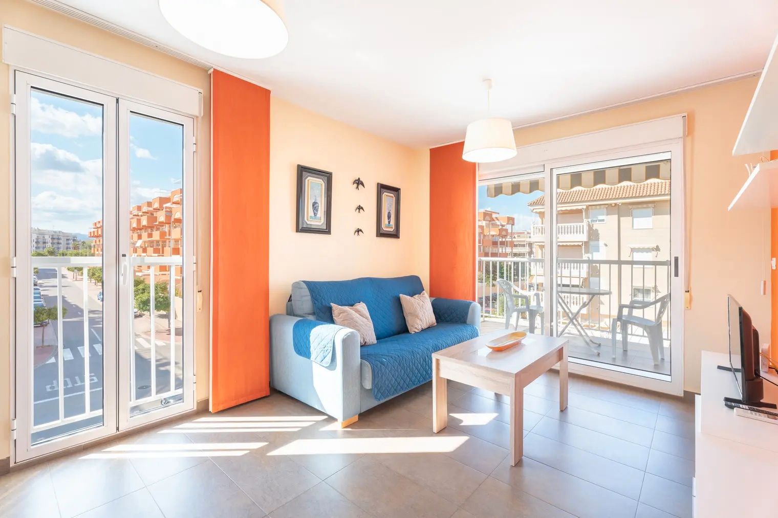 Sala d'estar de Apartament de lloguer en Canet d'En Berenguer amb Aire condicionat, Calefacció i Terrassa