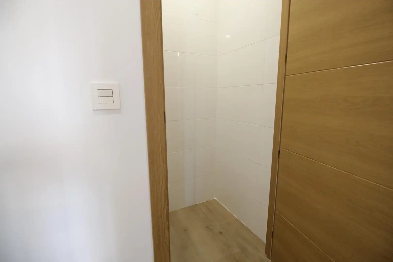 Flat with terrace to rent in Calle Teofilo Gautier 2, imagen 11